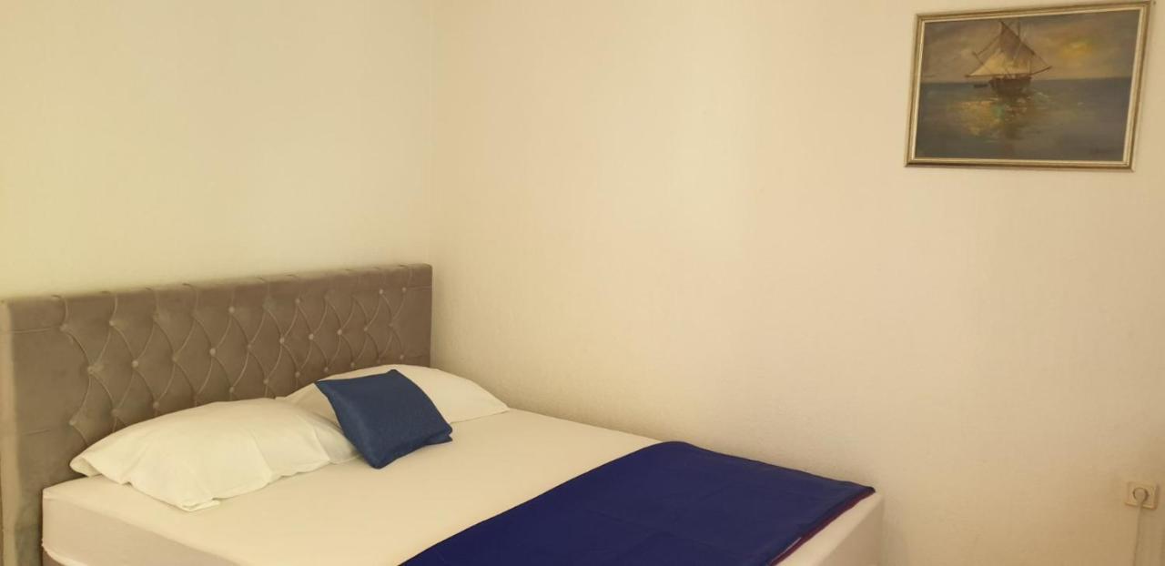 Apartments Kore วีร์ ภายนอก รูปภาพ